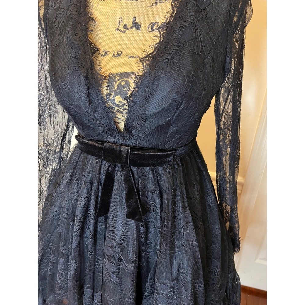 Mac Duggal 49794‎ size 2 black long sleeve lace babydoll dress - Picture 6 of 11